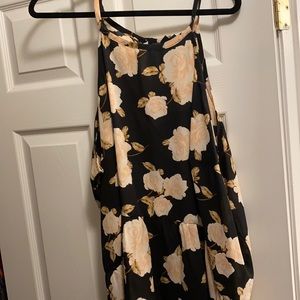 Torrid floral tank never worn